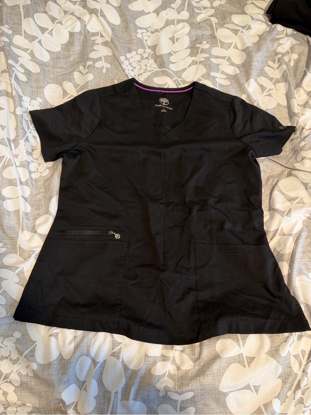 Healings Hands Women’s Scrub Top Large
